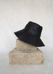 17.4 Lady Hat Black Leather